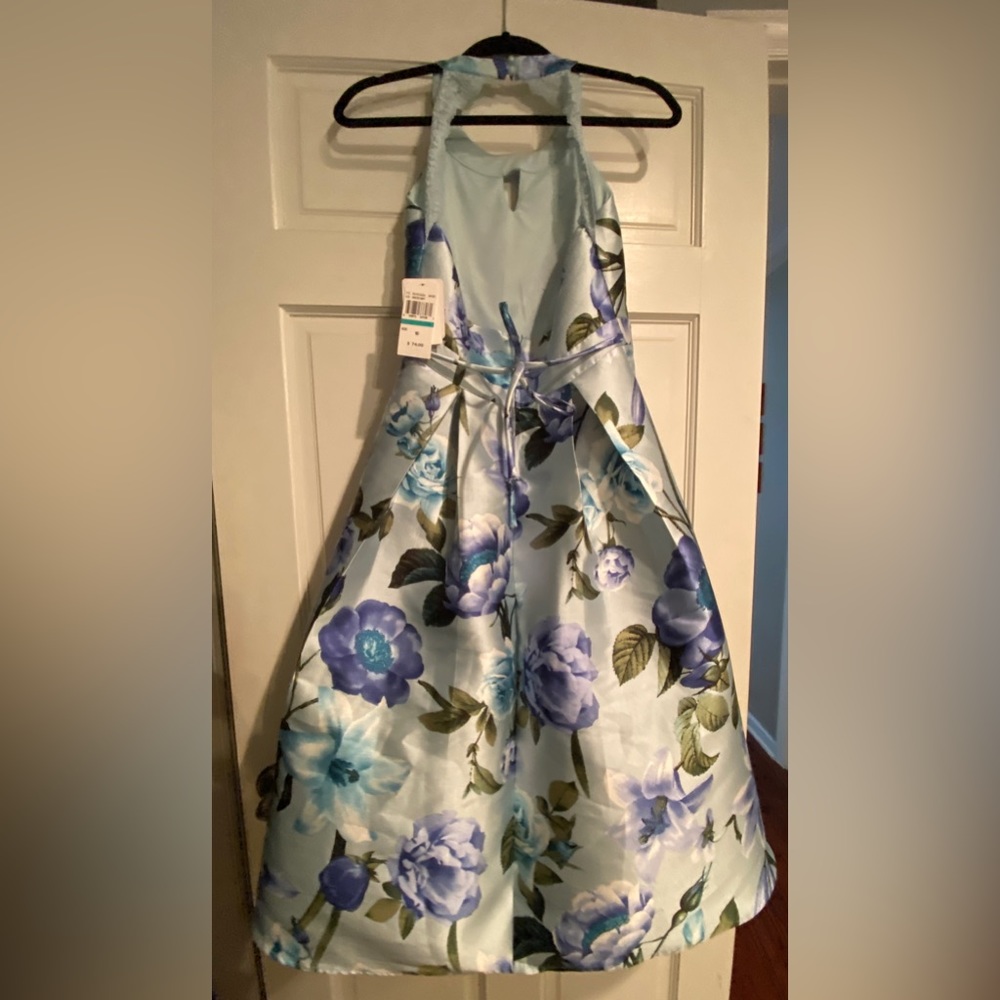 Girls size 16 high/low dress. Floral print